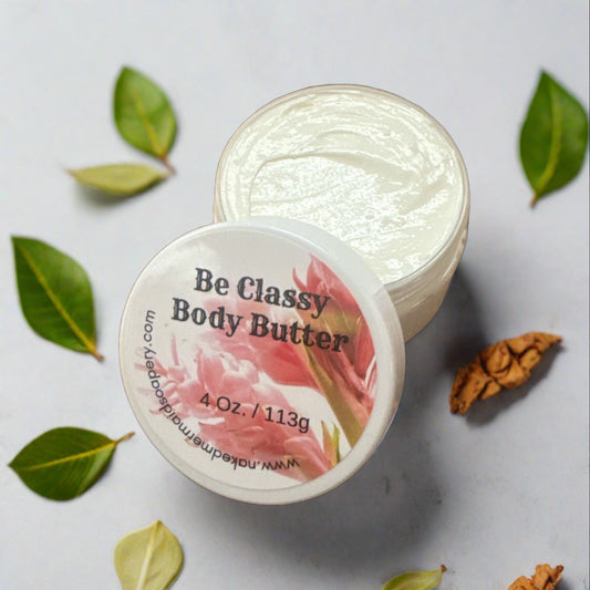 Be classy body butter cream by naked mermaid soapery. Scent  Blend of white tea, ginger and grapefruit.