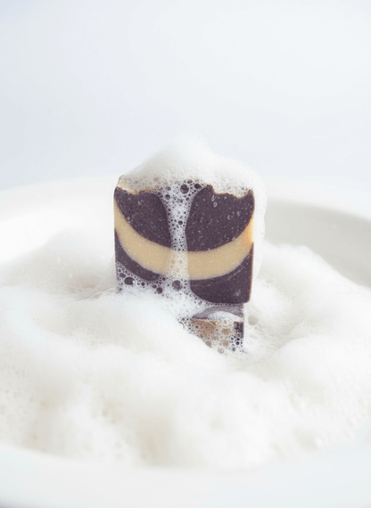 Social Light Salt Bar - With Lather